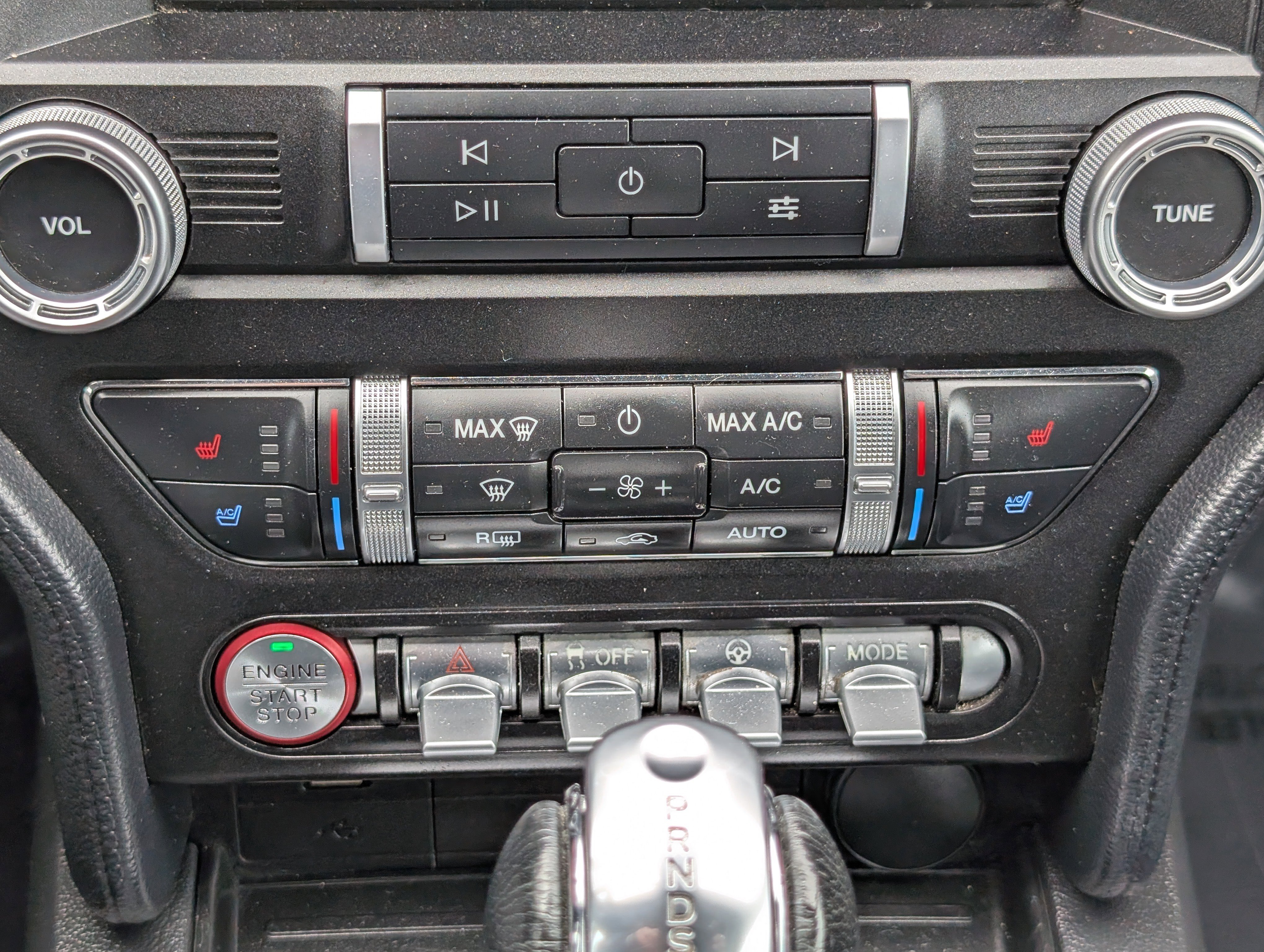 Used 2023 Ford Mustang Premium RWD image 21