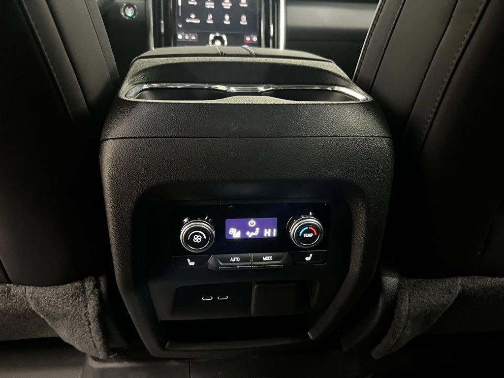 New 2026 GMC Acadia Denali w/ Super Cruise Package image 38