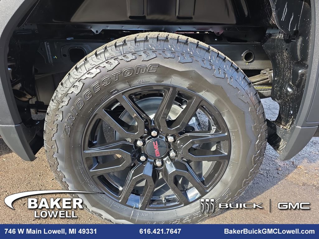 New 2026 GMC Sierra 1500 Elevation image 32