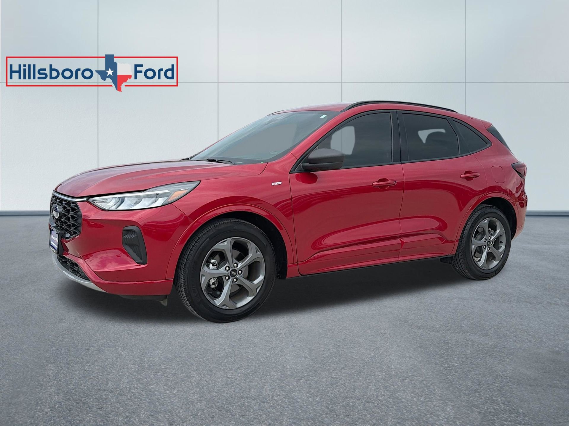 Used 2024 Ford Escape ST-Line w/ Tech Pack #1 FWD image 1