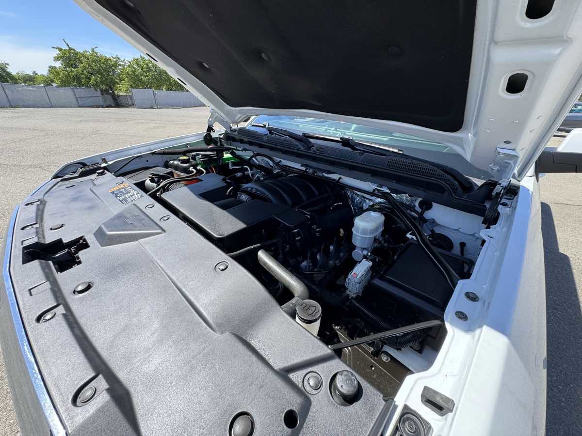 Used 2017 Chevrolet Silverado 1500 LT w/ All Star Edition AWD/4WD image 37