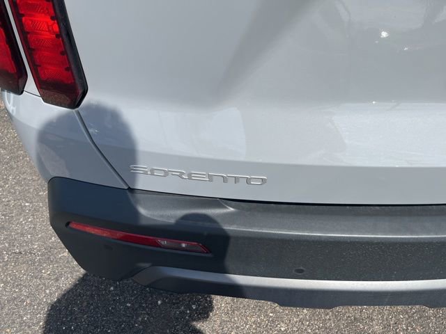 Used 2023 Kia Sorento S w/ Panoramic Sunroof Package image 26