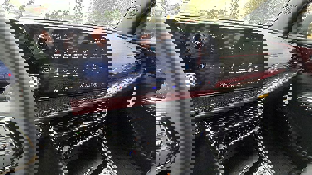 New 2026 Chevrolet Traverse RS image 25