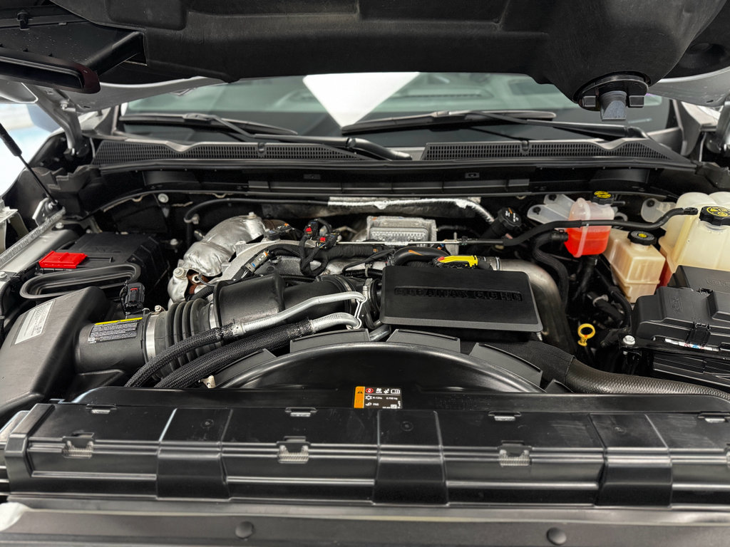 Used 2021 GMC Sierra 3500 Denali w/ Denali Ultimate Package image 46