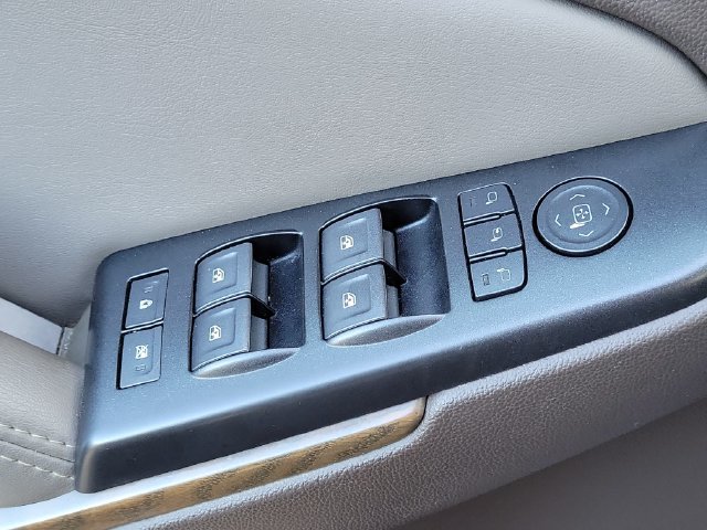 Used 2019 GMC Yukon XL Denali w/ Denali Ultimate Package AWD/4WD image 21