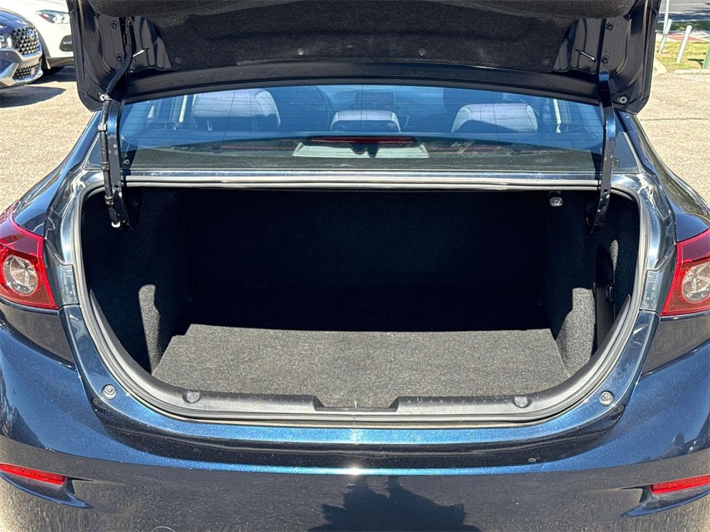 Used 2014 MAZDA MAZDA3 i SV image 11