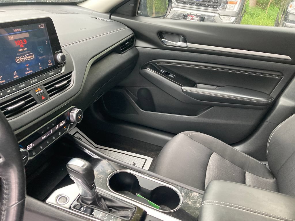 Used 2020 Nissan Altima 2.5 SV AWD/4WD image 15