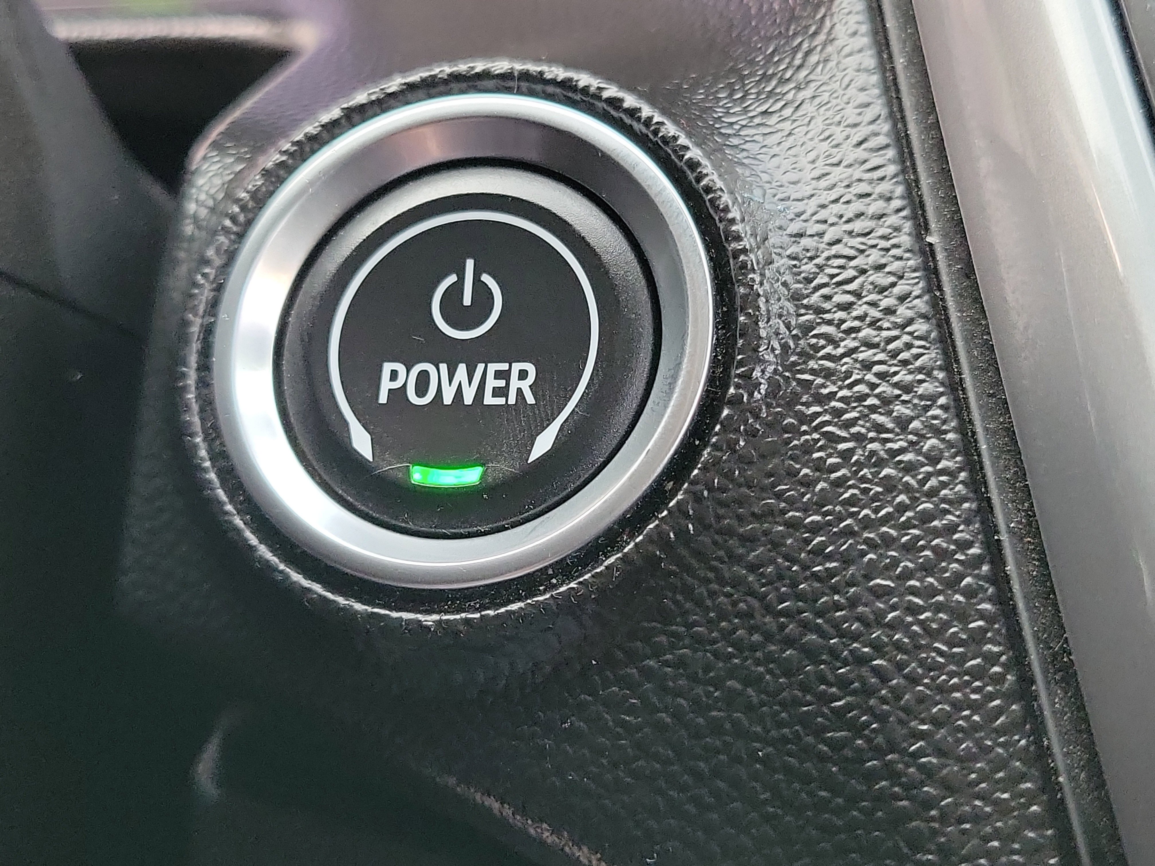 Used 2022 Chevrolet Bolt EUV LT image 14