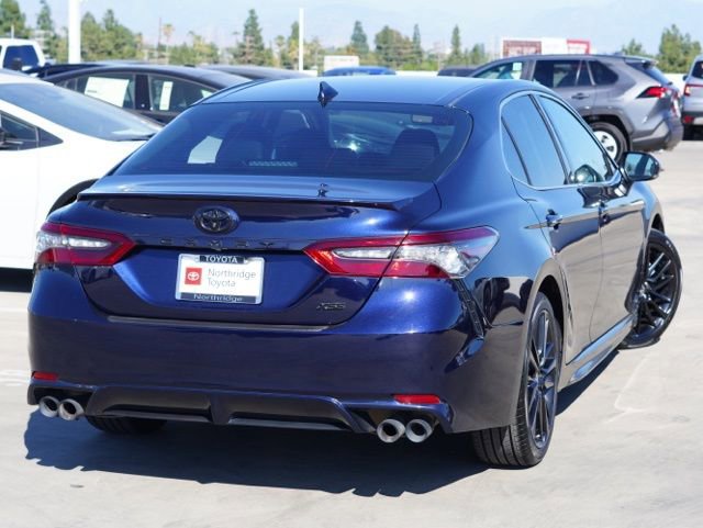 Used 2022 Toyota Camry XSE image 7