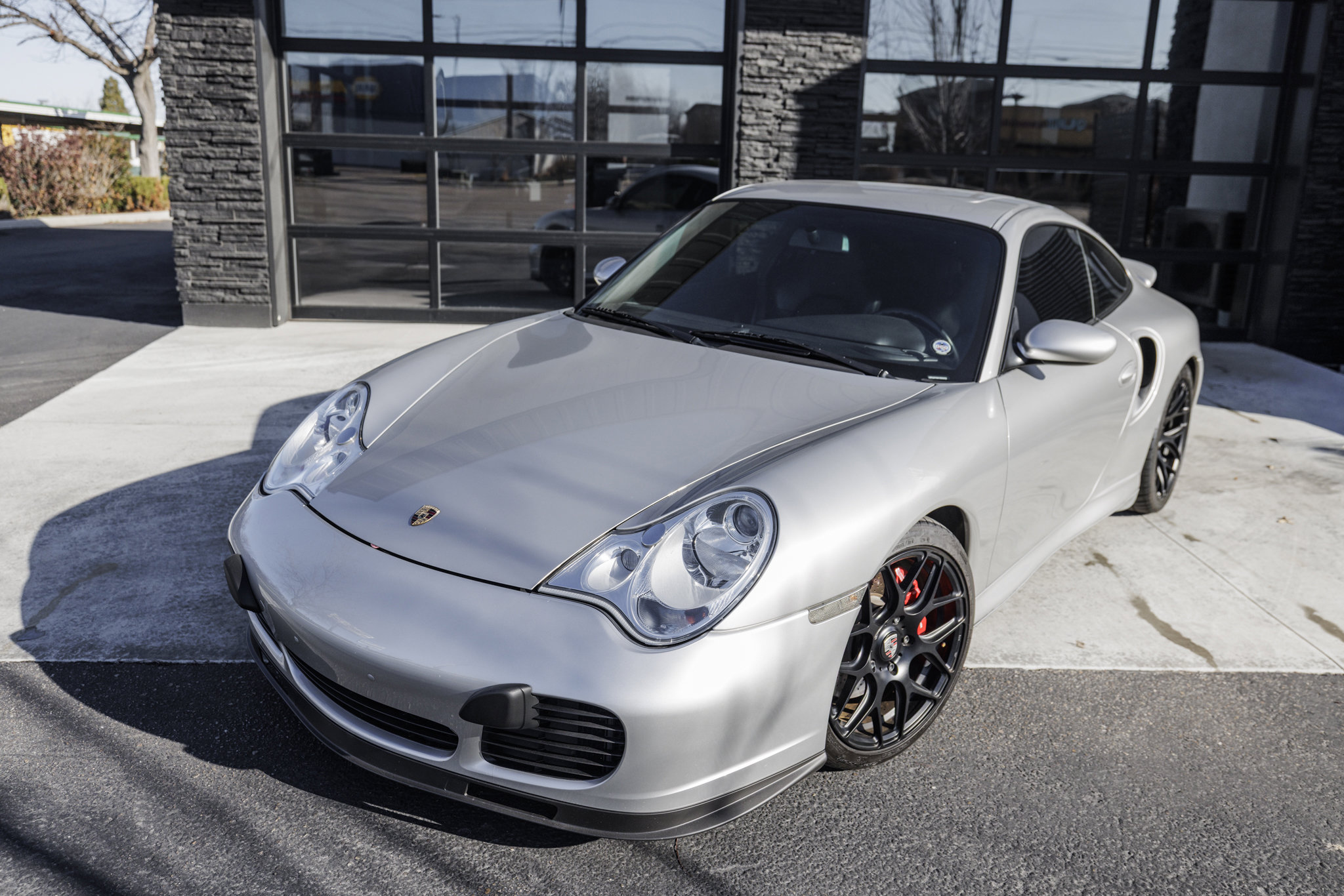 Used 2001 Porsche 911 Turbo image 4