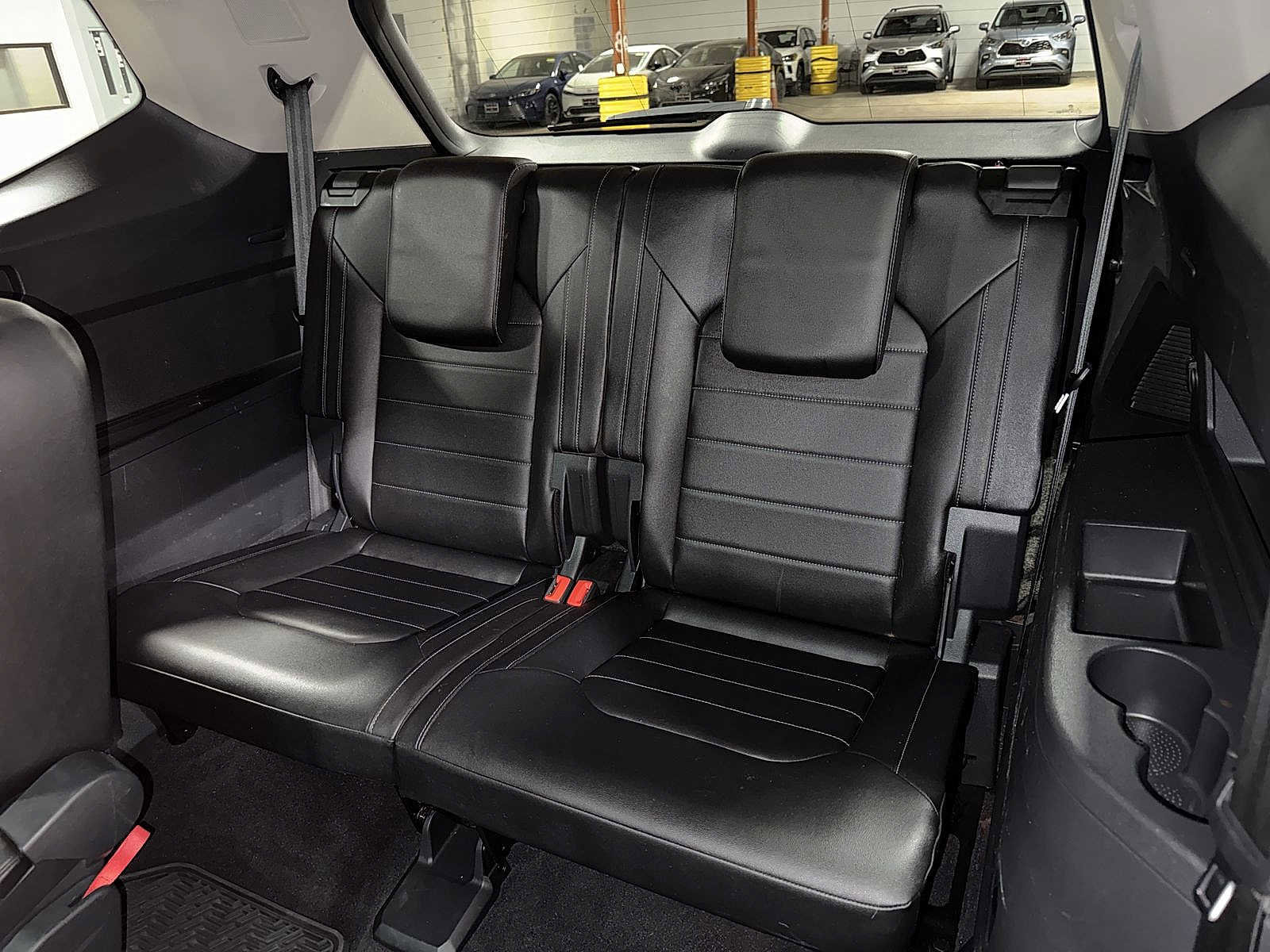 Used 2018 Volkswagen Atlas SEL Premium AWD/4WD image 18