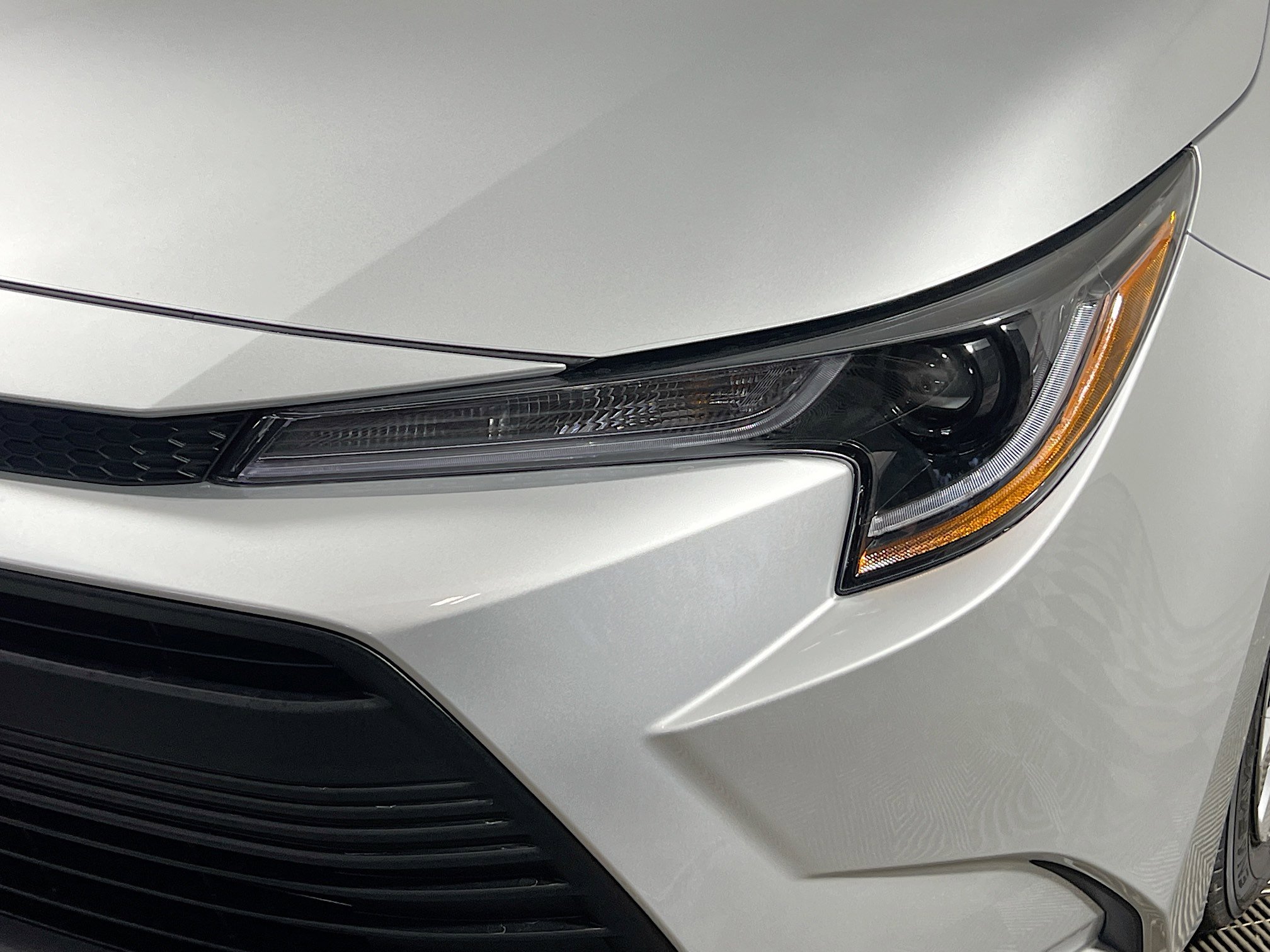 Used 2025 Toyota Corolla LE image 12