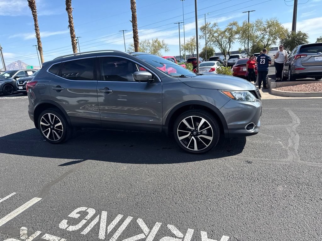 Used 2018 Nissan Rogue Sport SL FWD image 8