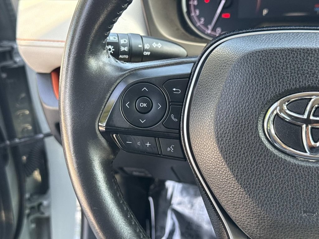 Used 2019 Toyota RAV4 Adventure w/ Cold Weather Package AWD/4WD image 10