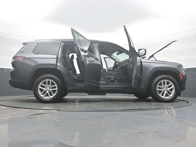 Used 2022 Jeep Grand Cherokee L Laredo w/ Luxury Tech Group I image 63