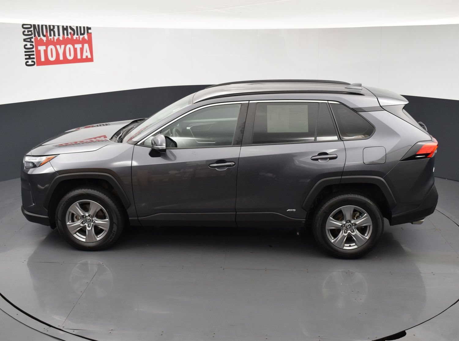 Used 2024 Toyota RAV4 LE AWD/4WD image 17