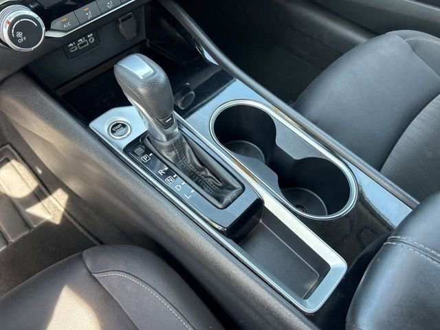 Used 2024 Nissan Altima 2.5 SV image 25