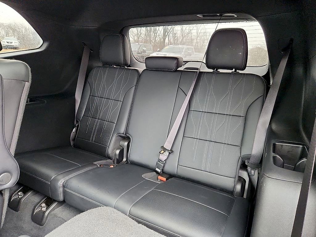 Used 2025 Buick Enclave Avenir w/ Trailering Package, 5000 lbs. AWD/4WD image 11