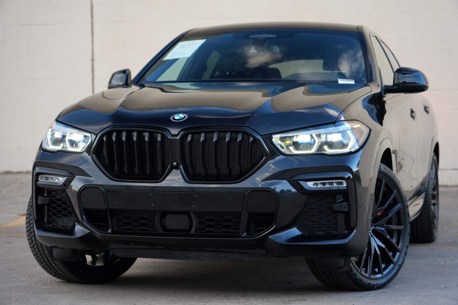 Used 2021 BMW X6 M50i w/ Executive Package AWD/4WD image 3