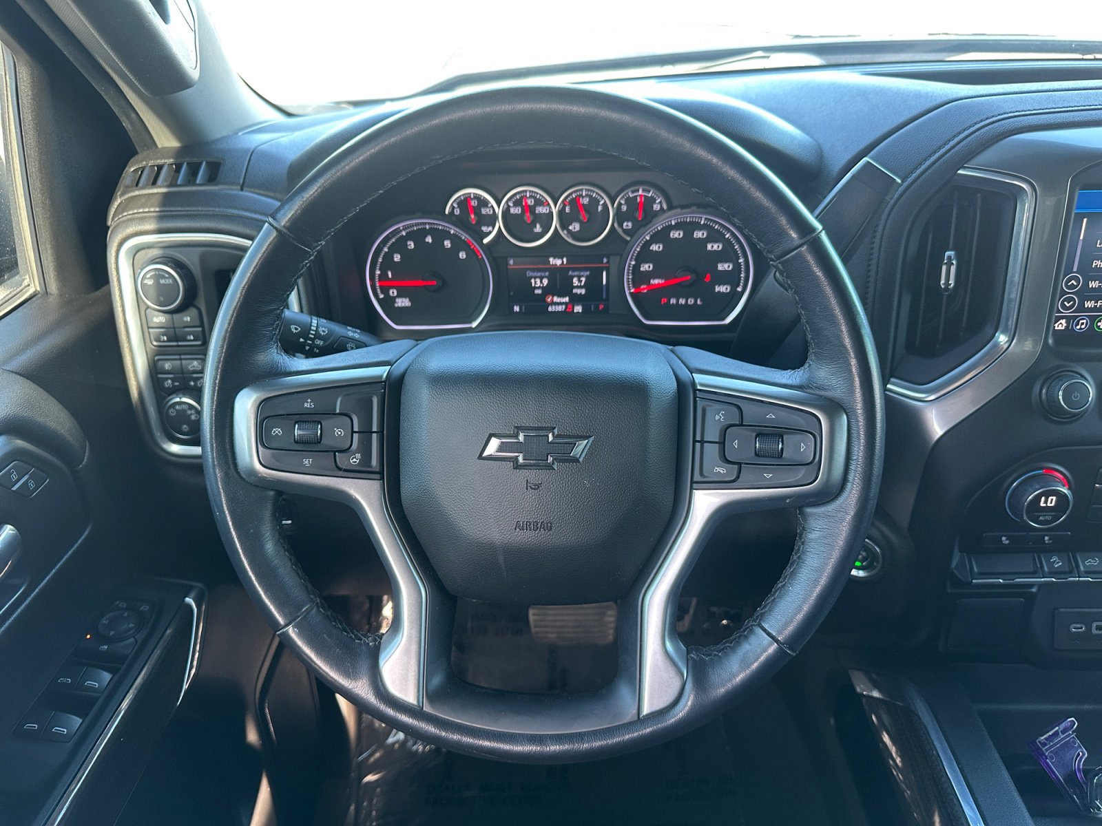 Used 2022 Chevrolet Silverado 1500 LT Trail Boss AWD/4WD image 12