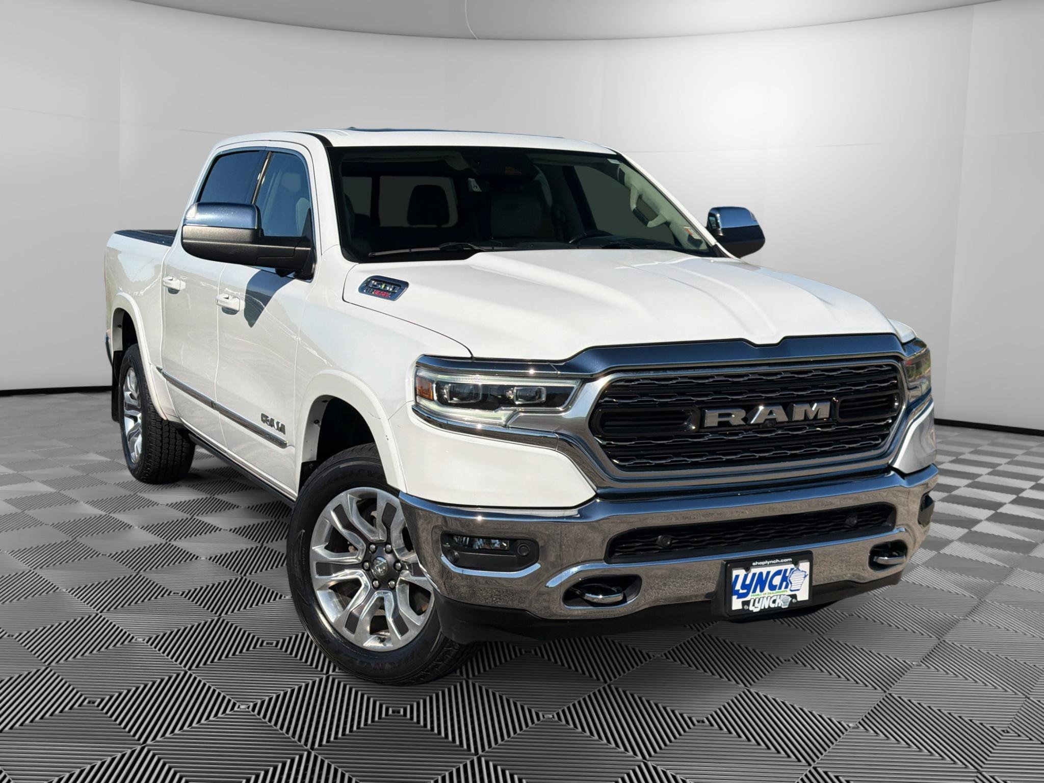 Used 2023 RAM 1500 Limited AWD/4WD image 5