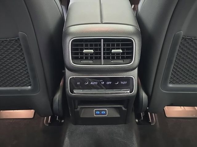 Used 2026 Mercedes-Benz GLS 450 4MATIC image 28