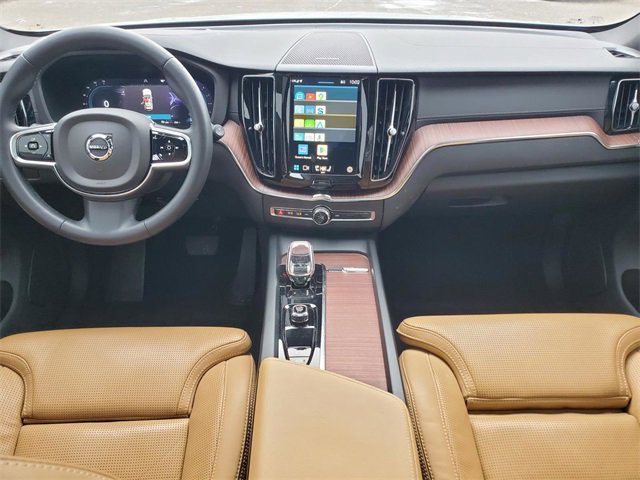 Certified 2023 Volvo XC60 B5 Ultimate w/ Climate Package image 29