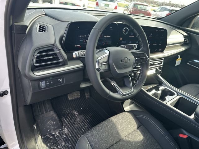 New 2026 Chevrolet Traverse LT w/ Midnight/Sport Edition FWD image 11