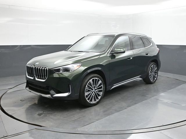 New 2025 BMW X1 xDrive28i w/ Premium Package image 1