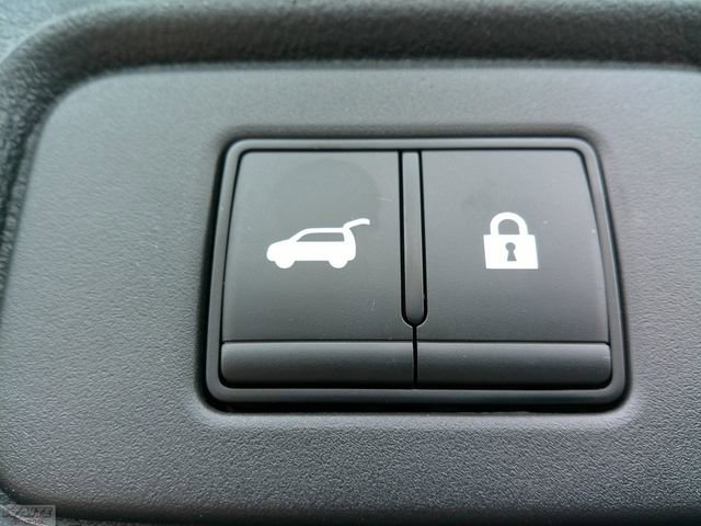 Used 2024 Nissan Pathfinder SL w/ Cargo Package image 30