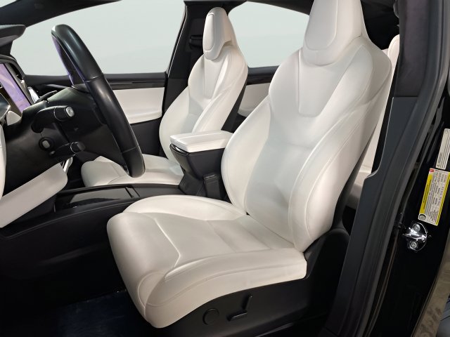 Used 2018 Tesla Model X 75D AWD/4WD image 30