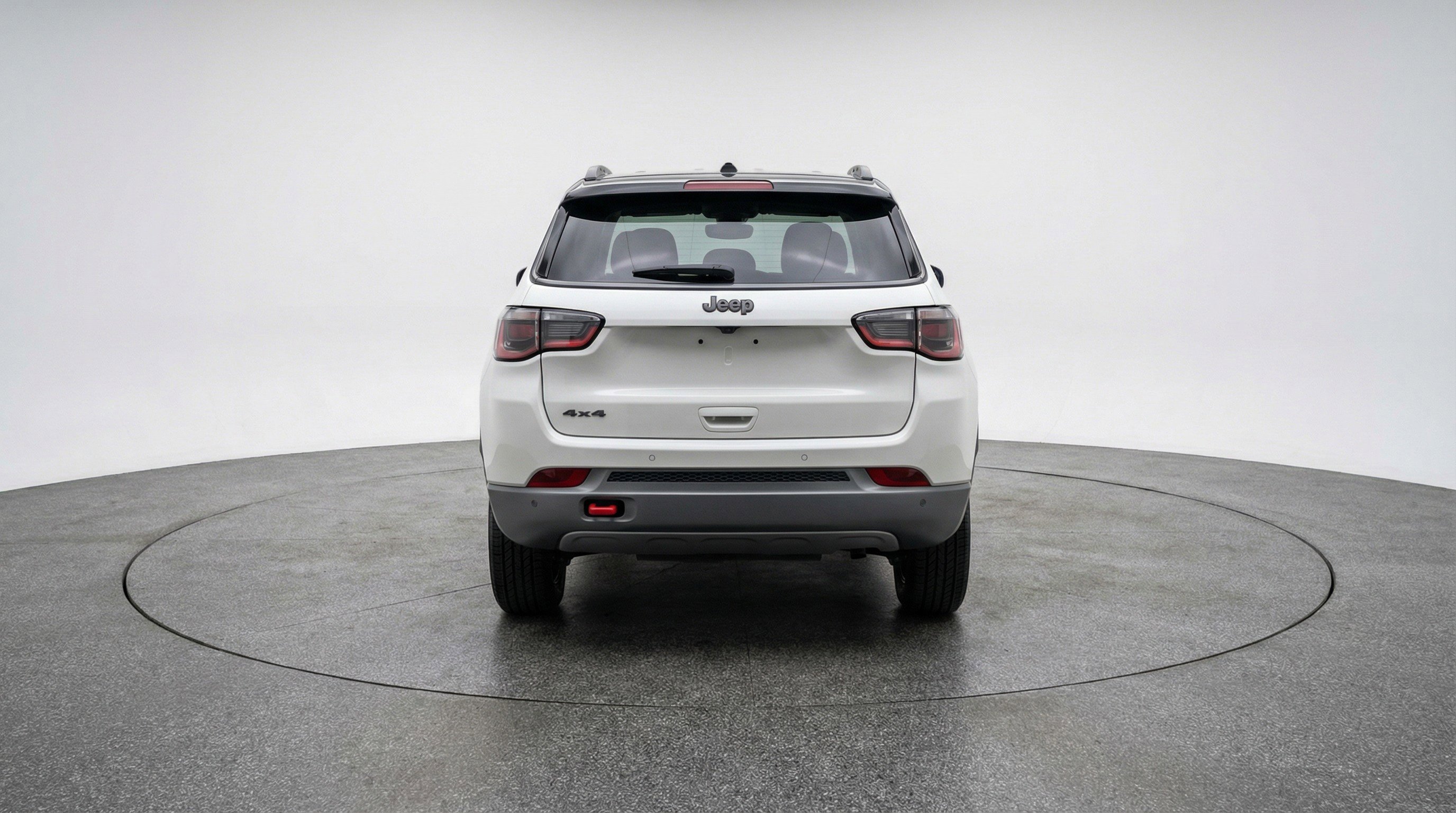 Used 2025 Jeep Compass Trailhawk image 7