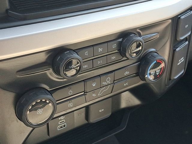 Used 2024 Ford F250 XLT AWD/4WD image 16