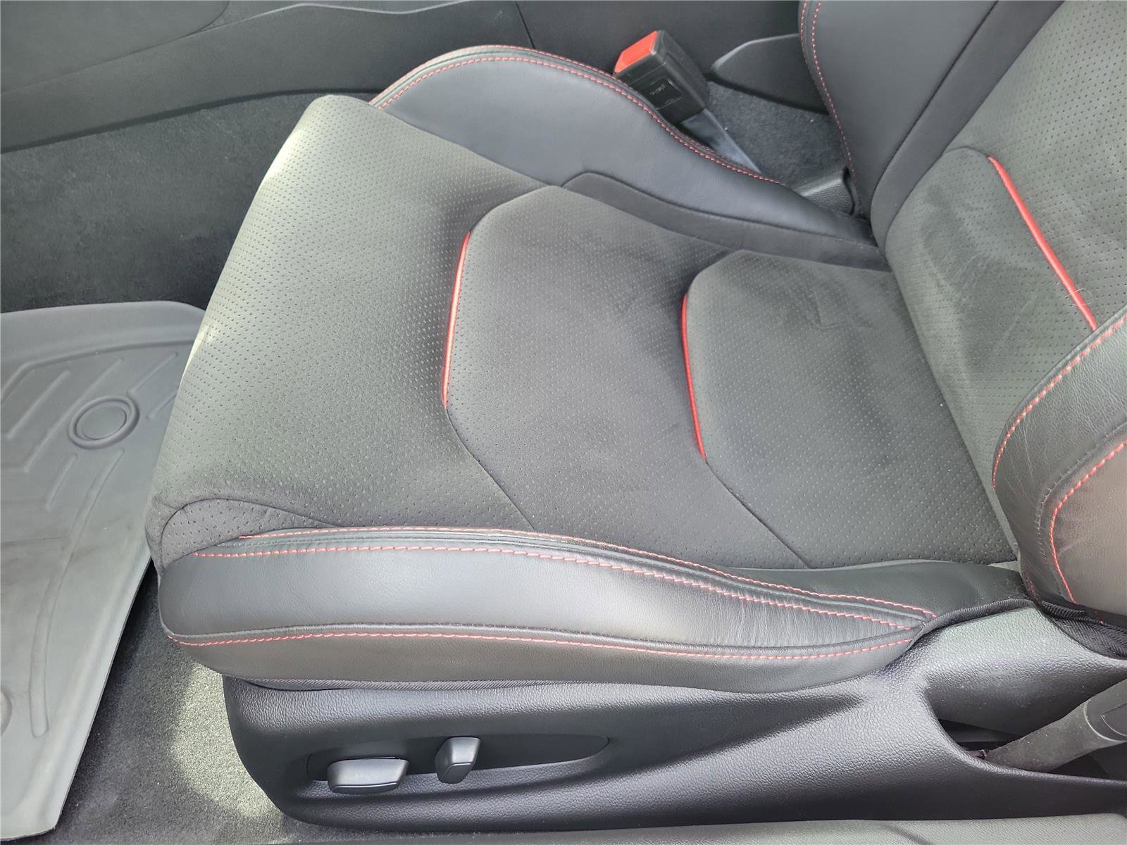 Used 2023 Chevrolet Camaro ZL1 image 15
