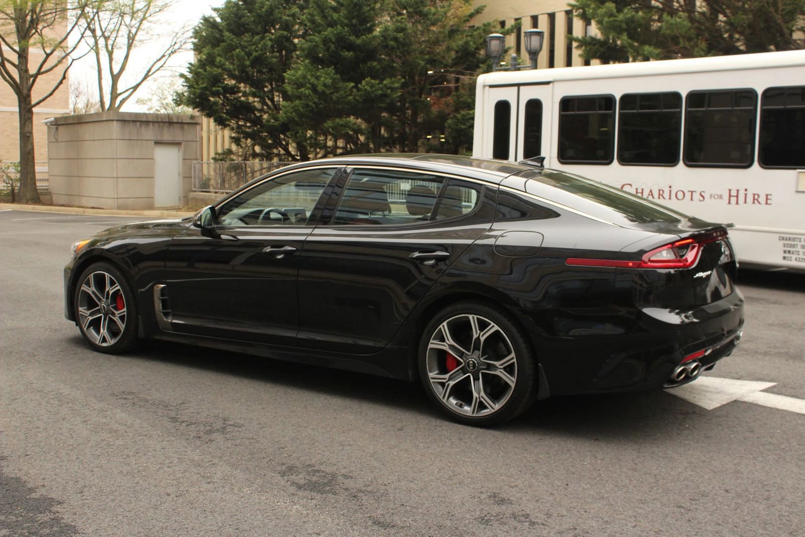 Used 2018 Kia Stinger GT2 AWD/4WD image 9