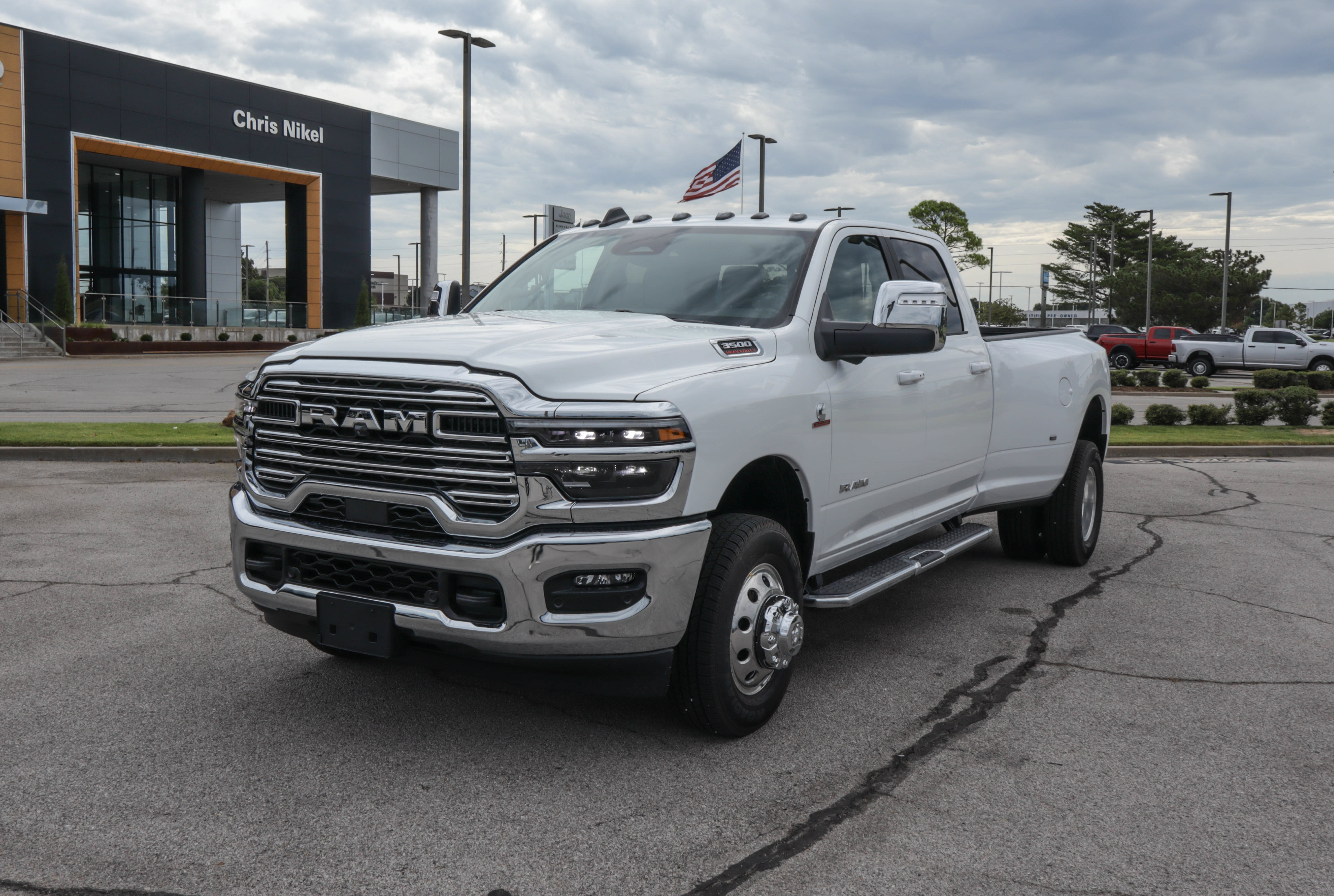 New 2027 RAM 3500 Laramie w/ Towing Technology Group AWD/4WD image 2