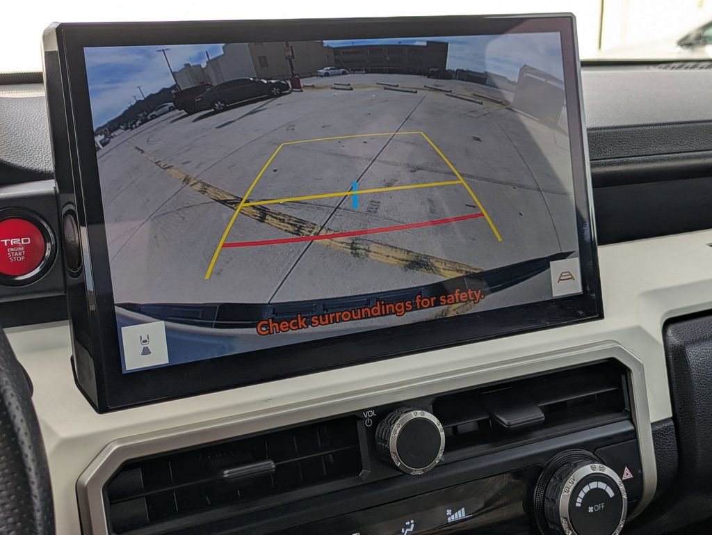 Used 2024 Toyota Tacoma TRD Off-Road image 16