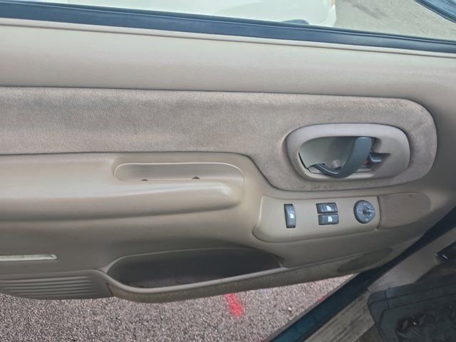 Used 1996 Chevrolet Silverado 1500 2WD Extended Cab image 15