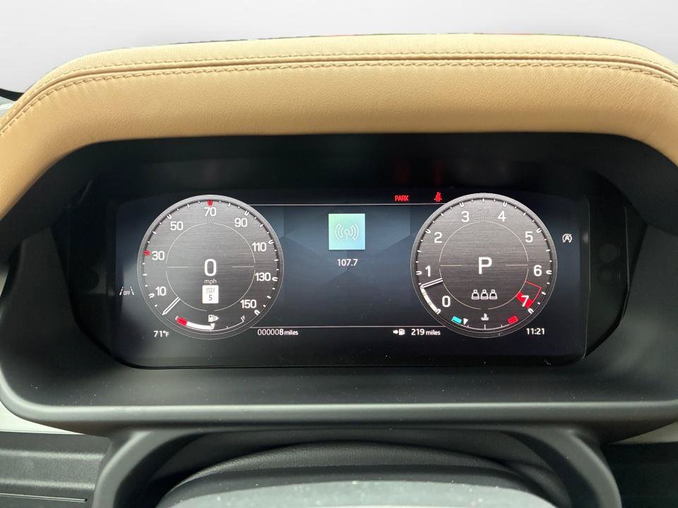 New 2026 Land Rover Defender 110 S AWD/4WD image 11