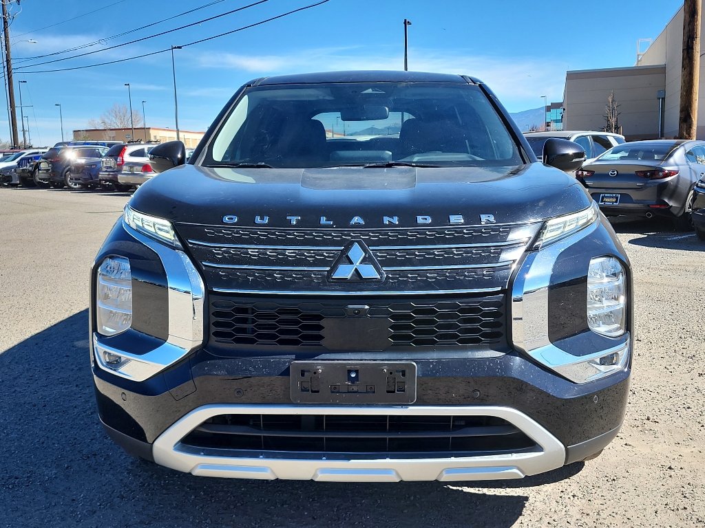 Used 2022 Mitsubishi Outlander SEL Black Edition image 2