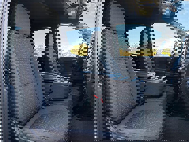 Used 2021 Chevrolet Silverado 1500 Custom image 18