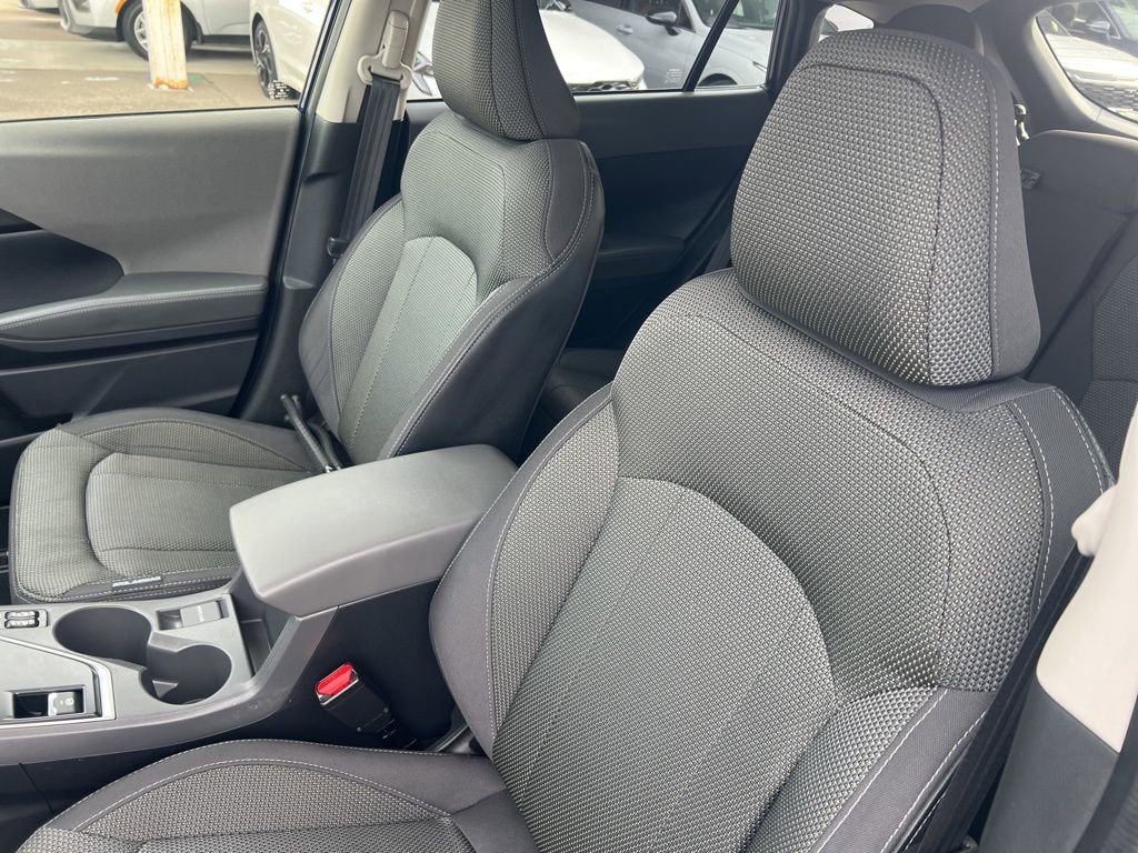 Used 2024 Subaru Crosstrek 2.0i Premium image 5