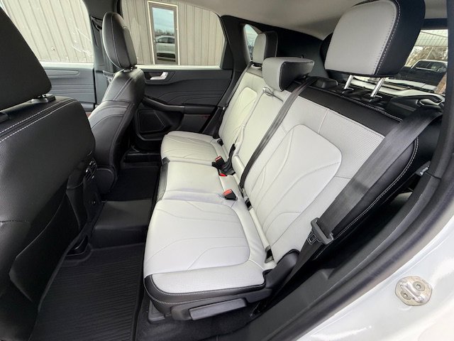 New 2026 Ford Escape Platinum w/ Premium Technology Package AWD/4WD image 11
