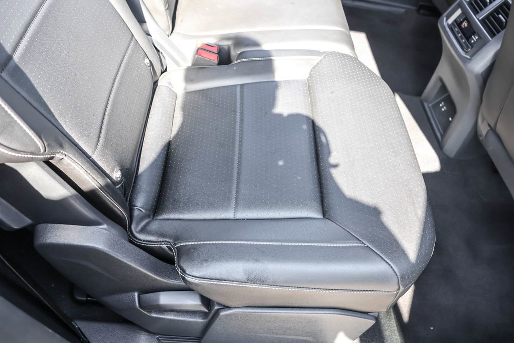 Certified 2023 Volkswagen Atlas SE image 37