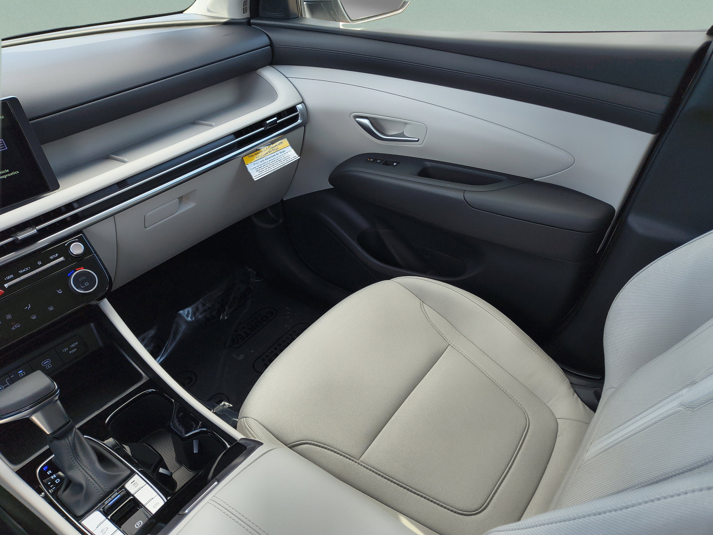 New 2026 Hyundai Tucson SEL FWD image 14