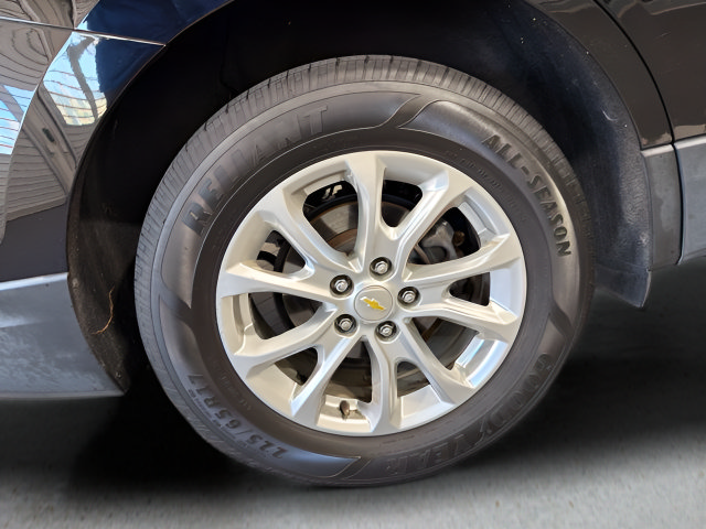 Used 2020 Chevrolet Equinox LT FWD image 32