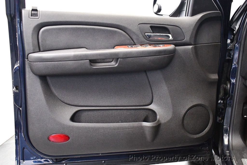 Used 2007 Chevrolet Avalanche LT image 7