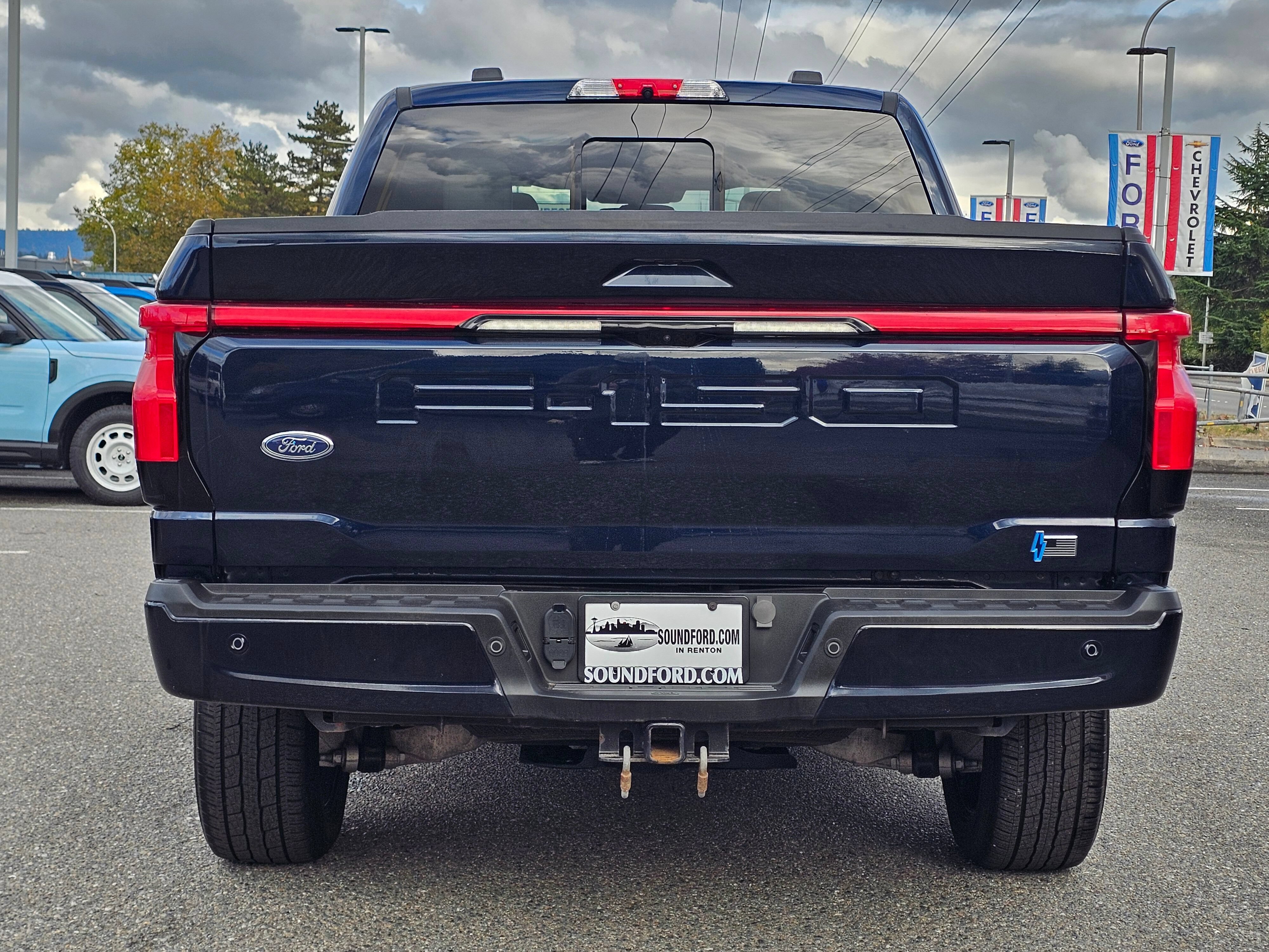 Certified 2023 Ford F150 Lightning Platinum AWD/4WD image 4
