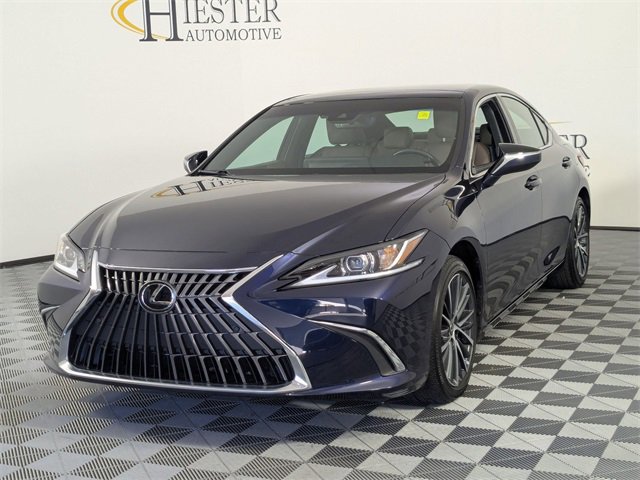 Used 2023 Lexus ES 350 w/ Premium Package image 4