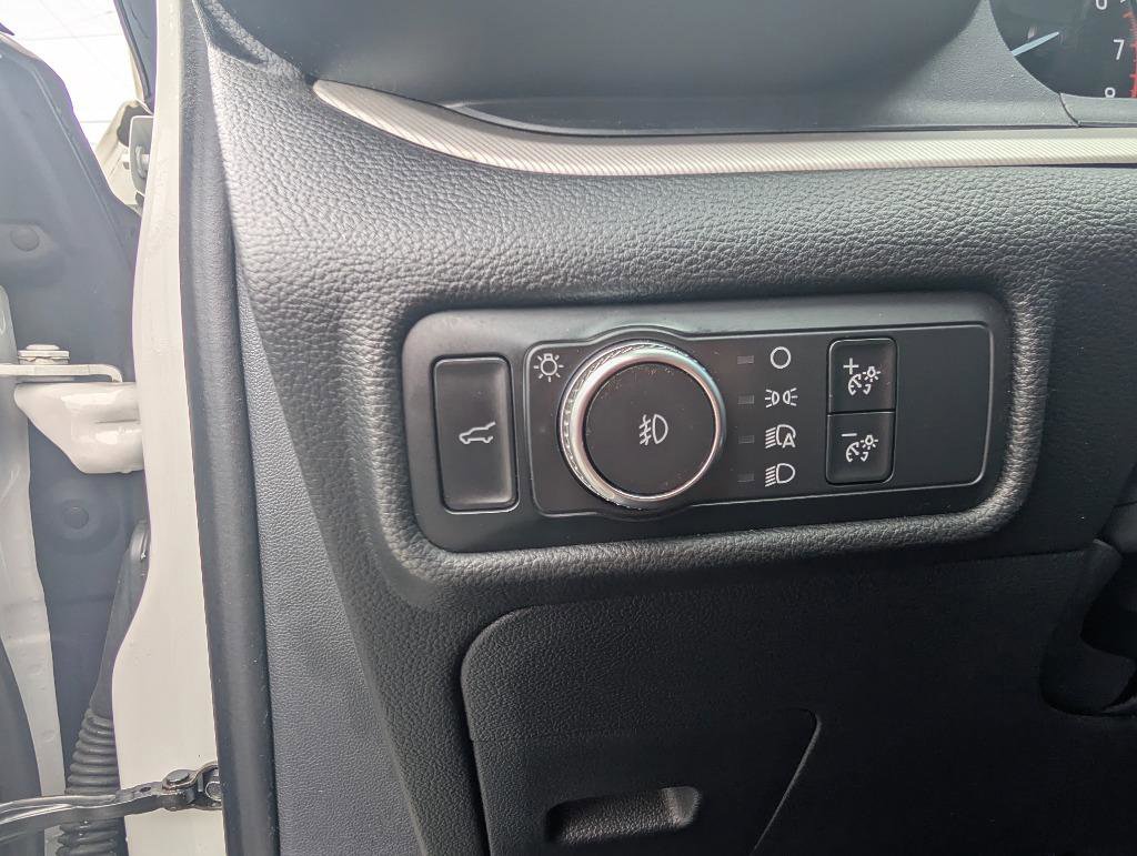 Used 2020 Ford Explorer XLT w/ Equipment Group 202A AWD/4WD image 20